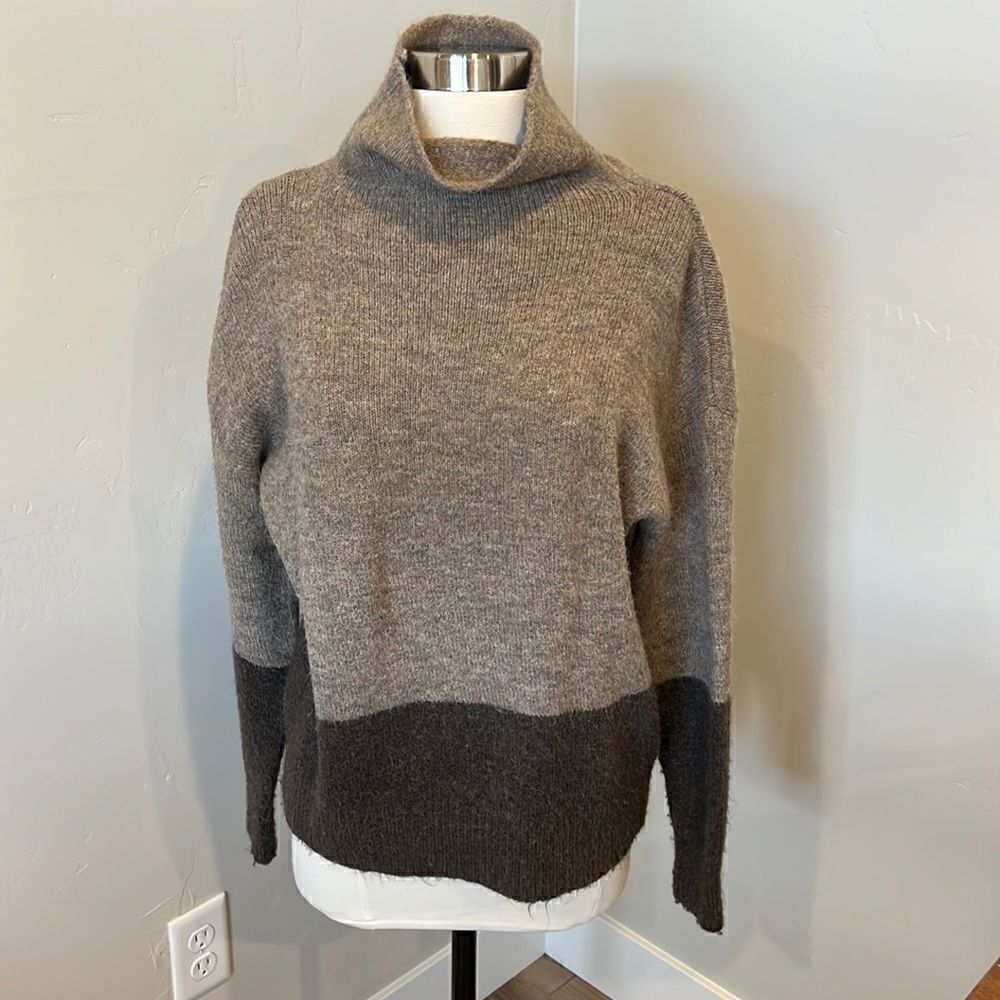 Karen Kane Color Block Sweater